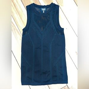 Athleta workout tank top